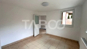 Spatiu de birouri de vanzare cu 6 camere 160 mpu Calea Dumbravii Sibiu - imagine 7