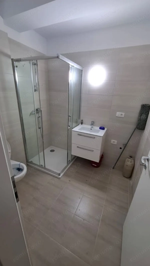 2 camere bloc 2020 etaj 2 cu parcare proprie Piata Badea Cartan