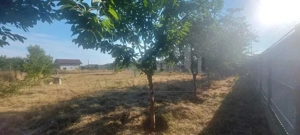Teren zona Miroslava 1157mp intravilan suprafata plana, zona foarte buna - imagine 2