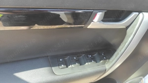 Chevrolet Captiva 2.2D AWD Aut. 7 locuri LTZ titan leather 4x4 camera - imagine 10