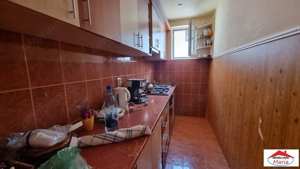 Parte de casa etaj 1 cu curte separata semicentral 99500 - imagine 16