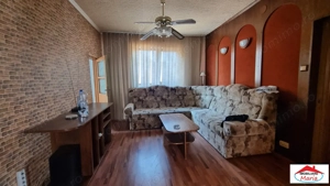 Parte de casa etaj 1 cu curte separata