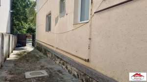 Parte de casa etaj 1 cu curte separata semicentral 99500 - imagine 14