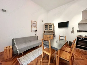 3 Camere - Cladire Istorica - Baile Neptun 96 MP - imagine 7