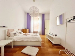 3 Camere - Cladire Istorica - Baile Neptun 96 MP - imagine 3