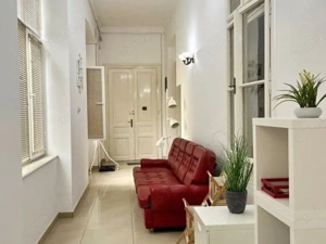 3 Camere - Cladire Istorica - Baile Neptun 96 MP - imagine 8