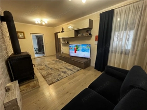 Sag- vatra satului- 7 camere- strada asfaltata - imagine 2 Sag- vatra satului- 7 camere- strada asfaltata - imagine 2