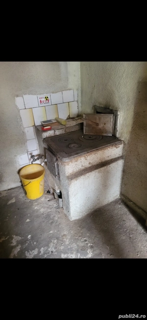 Vând casă in Jud Olt Loc Vădăstrița  - imagine 2