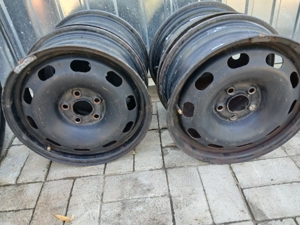 Genți pe 15 de tabla