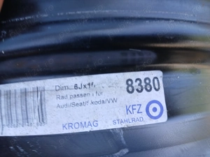 Genți pe 15 de tabla - imagine 3