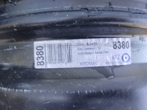 Genți pe 15 de tabla - imagine 4