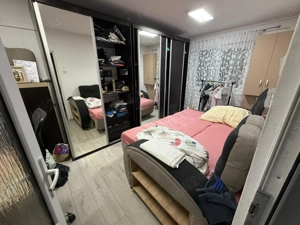 Apartament cu 3 Camere .parter.cu balcon mare ,gradina,pivnita.loc de parcare auto - imagine 8