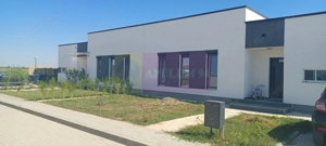Săbăreni, casă nouă 116 mp utili, curte 608, în apropierea pădurii