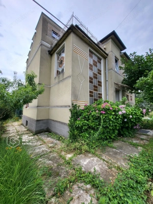 Casa cu D+P+E, 3500 mp teren, zona centrala, Paulis