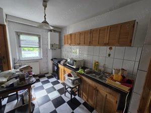 Apartament 4 camere decomandate pentru inchiriere , cu garaj, etaj 2 din 4, zona Plopilor-Calvaria