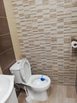  Ofer spre inchiriere o camera in zona complex 