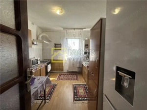 Apartament 3 camere decomandate – Str. Metalurgiei, Bacau - imagine 10