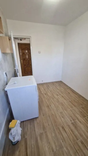 ZONA 23 AUGUST-APARTAMENT 3 CAMERE , SUPRAFATA 37,64 MP - imagine 11