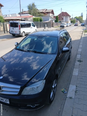 se vinde mercedes benz