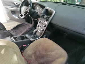 Volvo XC60 - imagine 8