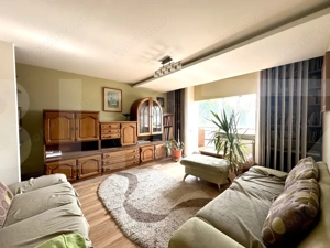 Apartament cu 3 camere, 2 bai, Girocului