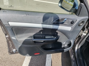 Skoda Octavia - imagine 2