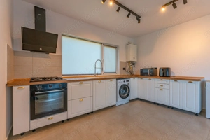 Casă Individuală de Închiriat, Încălzire în Pardoseală, Teren 400 mp - imagine 8 Casă Individuală de Închiriat, Încălzire în Pardoseală, Teren 400 mp - imagine 8