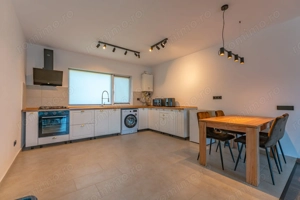 Casă Individuală de Închiriat, Încălzire în Pardoseală, Teren 400 mp - imagine 7 Casă Individuală de Închiriat, Încălzire în Pardoseală, Teren 400 mp - imagine 7