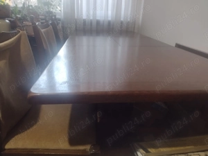 Masa extensibila din lemn masiv cu 6 scaune