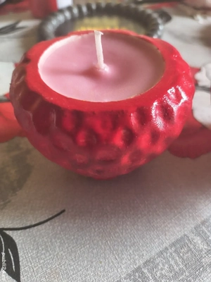 Vând Lumânări în forma de ceramică  - imagine 2