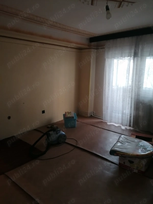 Apartament cu 3 camere - imagine 3