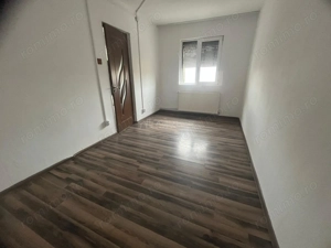 Caransebes, 3 Camere, Zona Nord - imagine 2