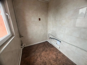 Caransebes, 3 Camere, Zona Nord - imagine 6