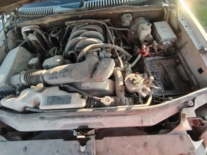 Ford Explorer 4.6 i an 2007 - imagine 10