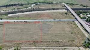 Teren  Mărășești / Drumul E85