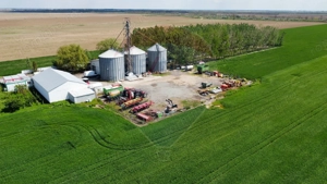 Ferma porcine la cheie - imagine 2