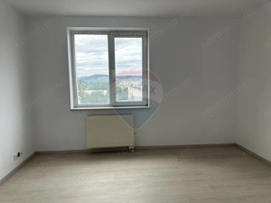 Apartament cu 4 camere de vânzare în zona Calea Romanului - imagine 8