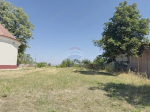 Teren 2,841mp Apateu / Strada Principala langa Biserica Ortodoxa - imagine 6