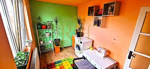 Vand apartament cu 4 camere in zona spitalul judetean,comision ,,0'' - imagine 11