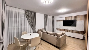 Apartament cu 3 camere, 80 mp, zona Calea Bucuresti - imagine 4