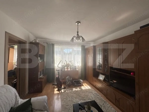 Apartament cu 3 camere, etajul 2/4, 50 mp, Micro 11 - imagine 2