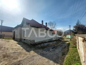 Casa individuala de vanzare cu teren de 1108 mp in Sacel Sibiu - imagine 18