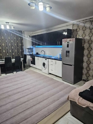 Apartament 2 camere semidecomandat zona Stejarului - imagine 2