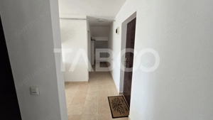 Apartament de vanzare 3 camere luminoase si balcon in zona Tilisca   - imagine 11