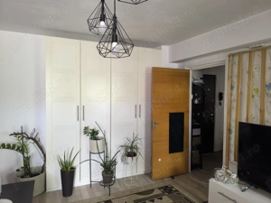 Proprietar vând apartament cu 2 camere 