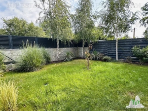 Vila superba, renovata recent, 145 mp construiti, 262 mp de curte amenajata, CHIAJNA - imagine 3