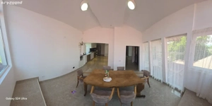 Duplex 160 mp de închiriat   3 dormitoare, living 35 mp, sală de mese, 2 băi, parcare   Bur - imagine 2