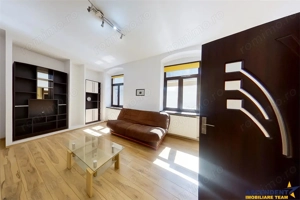 Garsoniera, luminoasa, mobilata si echipata, Centrul Istoric, Brasov