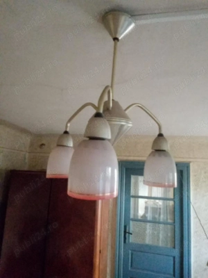 Lustra retro, vintage cu 3 brate 