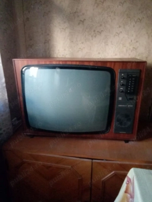 Televizor alb negru retro vintage Diamant 210B